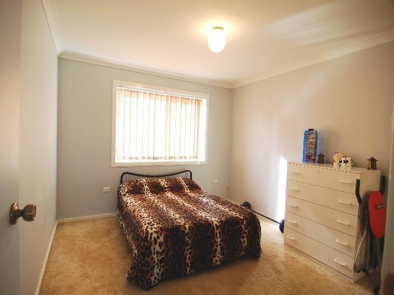 65 John Tebbutt Place, Richmond NSW 2753