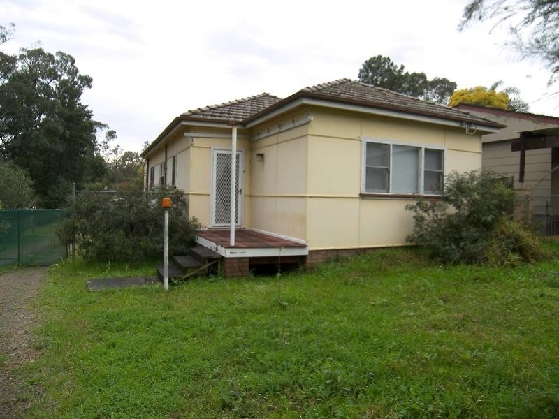 22 Dorothy Street, Freemans Reach NSW 2756