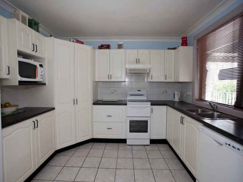 124 Golden Valley Drive, Glossodia NSW 2756