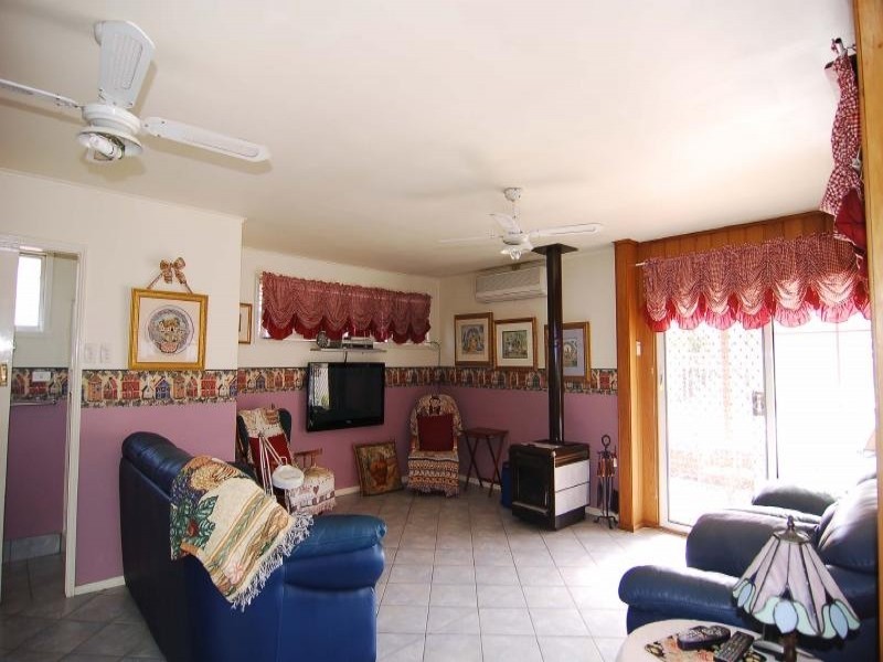 8 Woods Road, South Windsor NSW 2756