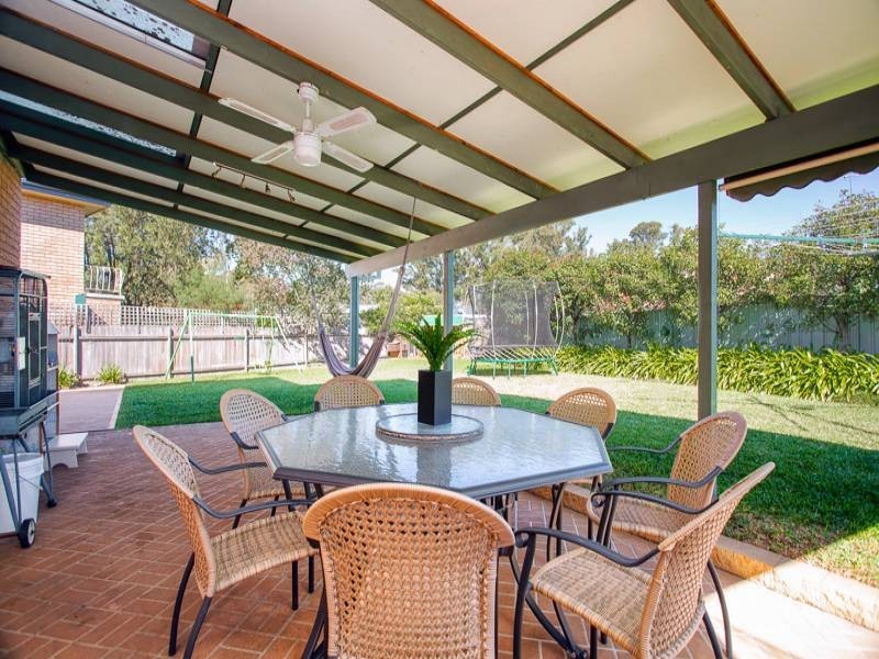 Mcgraths Hill NSW 2756