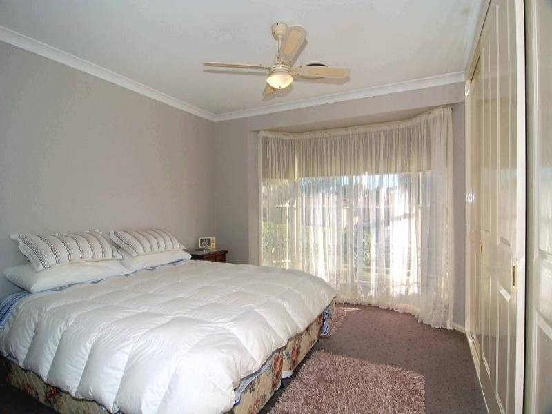 Mcgraths Hill NSW 2756