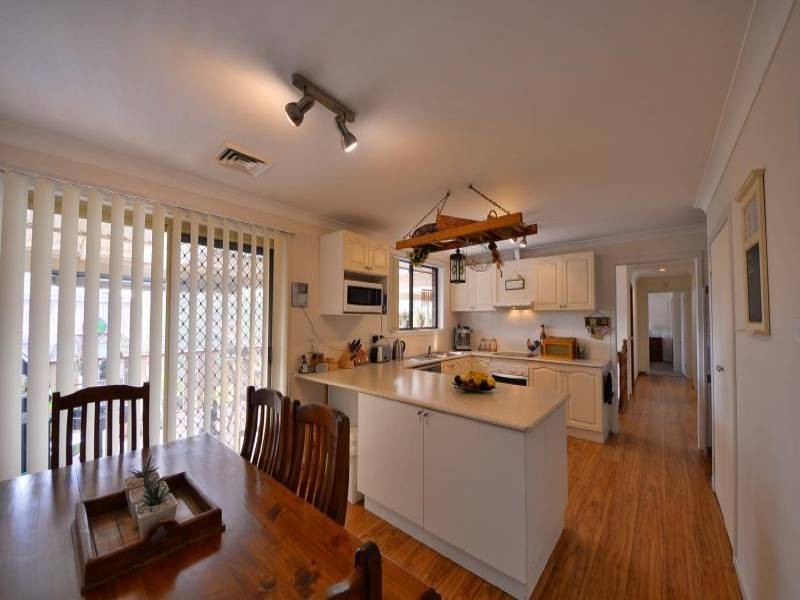 Mcgraths Hill NSW 2756