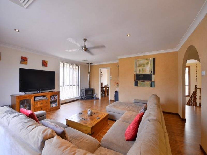 Mcgraths Hill NSW 2756