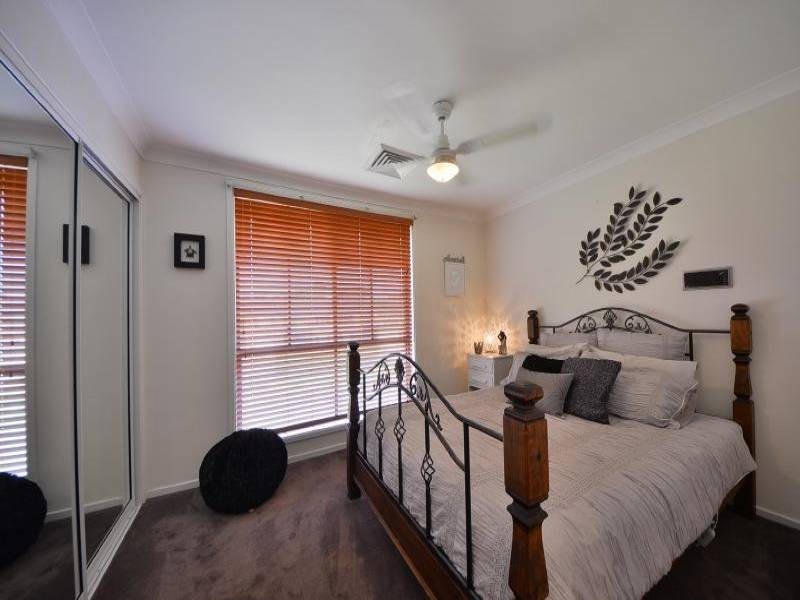 Mcgraths Hill NSW 2756