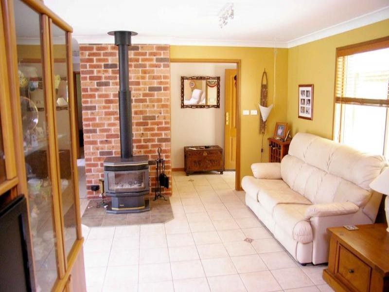 1 Turpentine Grove, Kurrajong NSW 2758