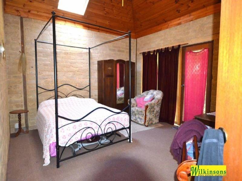 35 Burralow Road,, Kurrajong Heights NSW 2758