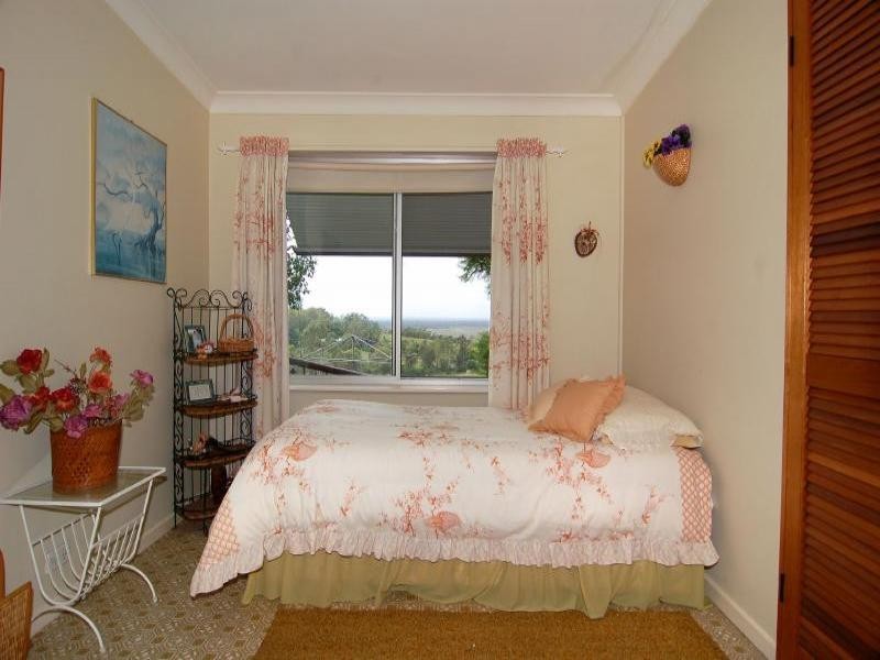18 The Boomerang,, Freemans Reach NSW 2756