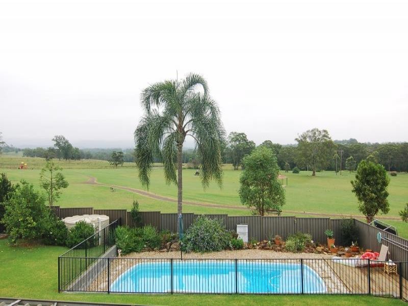 110 Pecks Rd, North Richmond NSW 2754