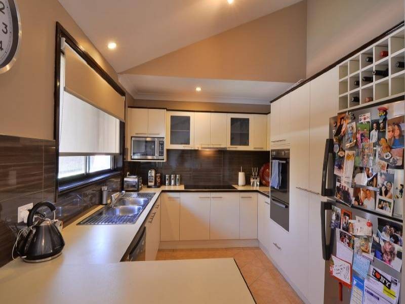 30 Smallwood Road, Mcgraths Hill NSW 2756
