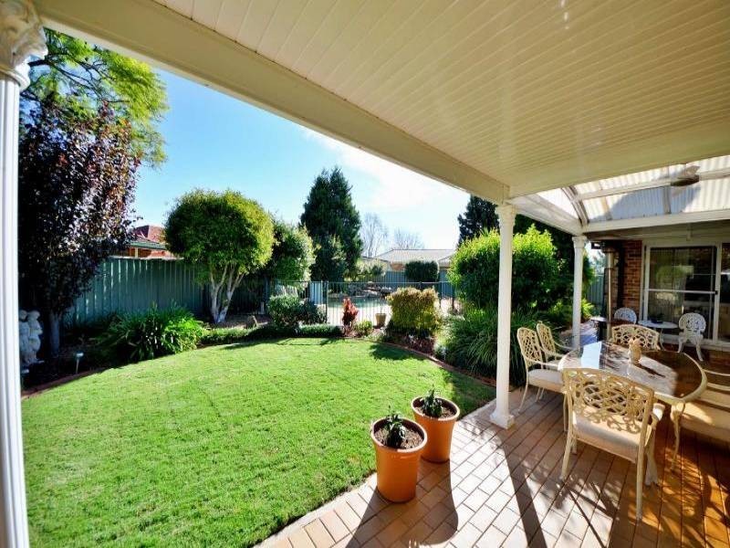 8 Langley Place,, Richmond NSW 2753