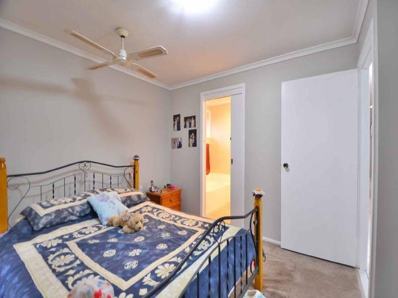 5 Scarsborough Crescent, Bligh Park NSW 2756