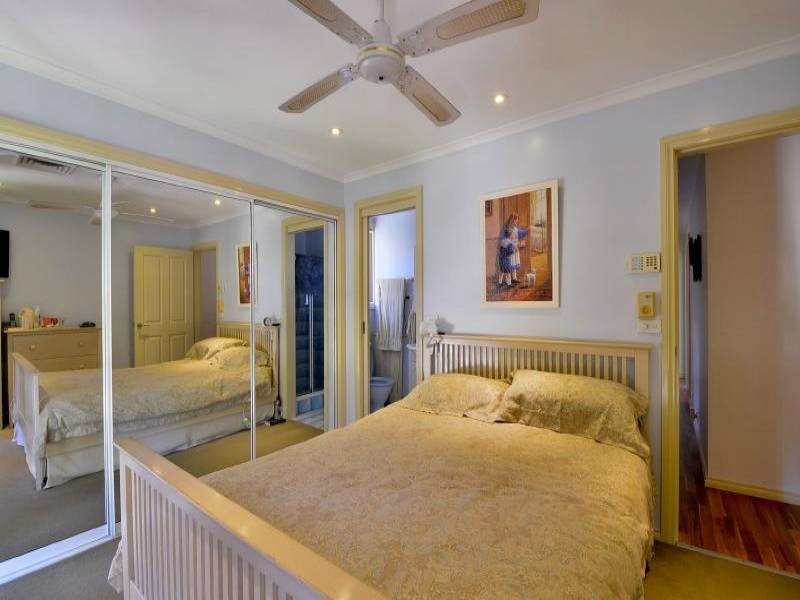 Mcgraths Hill NSW 2756