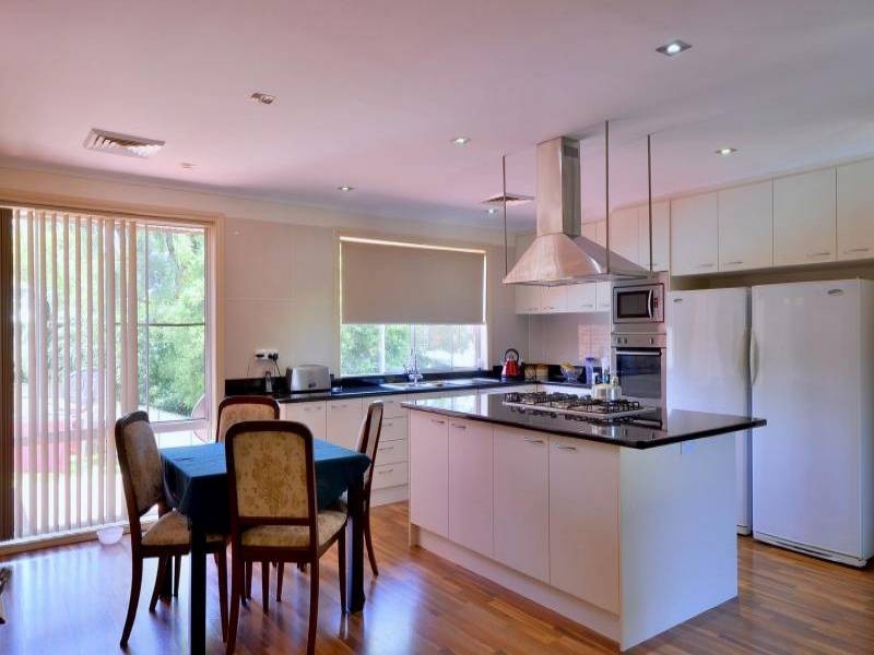 Mcgraths Hill NSW 2756