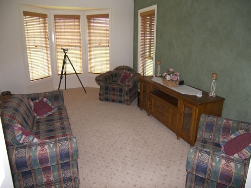 East Kurrajong NSW 2758