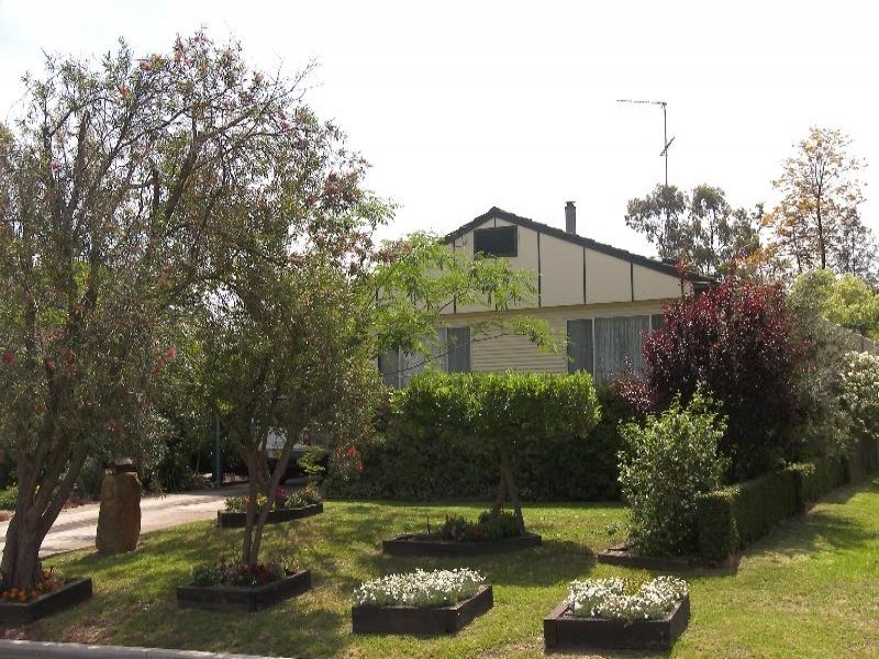 Mcgraths Hill NSW 2756