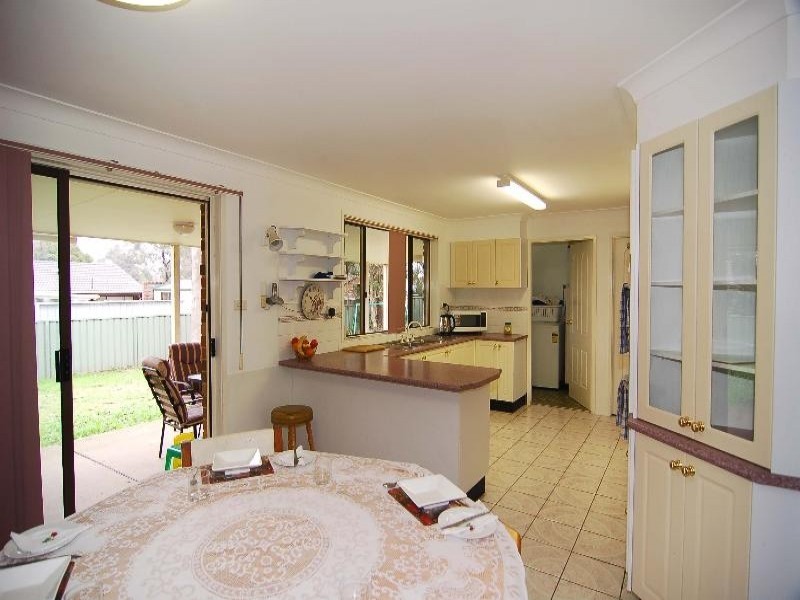4 Mower Place, South Windsor NSW 2756