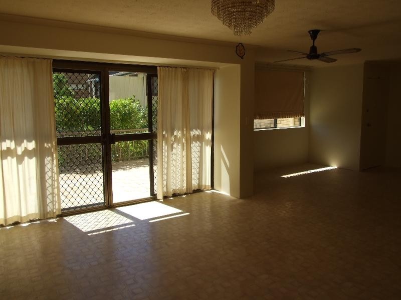 1/1927 Gold Coast Highway (Century Court), Burleigh Heads QLD 4220
