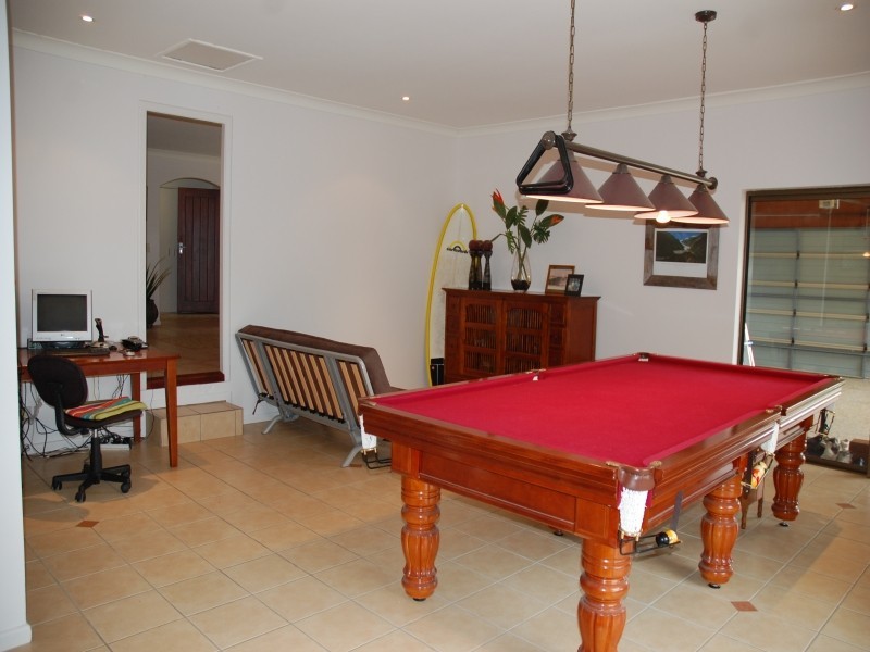 94 Skyline Terrace, Burleigh Heads QLD 4220