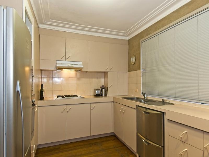 75 George Street Central, Burleigh Heads QLD 4220