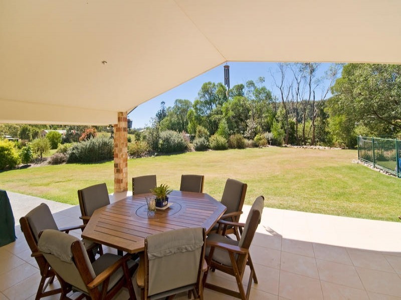 6 Fairy Wren Crt, Bonogin QLD 4213