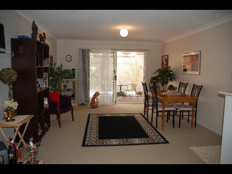 Varsity Lakes QLD 4227