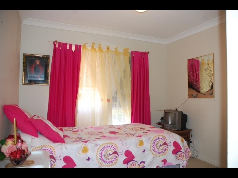 Varsity Lakes QLD 4227