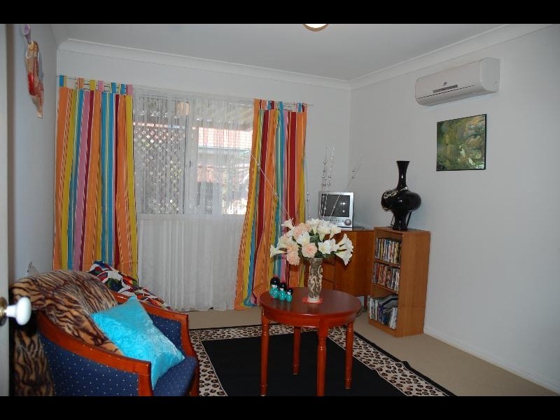 Varsity Lakes QLD 4227