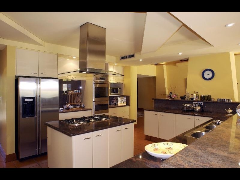 29 Kentia Court, Elanora QLD 4221