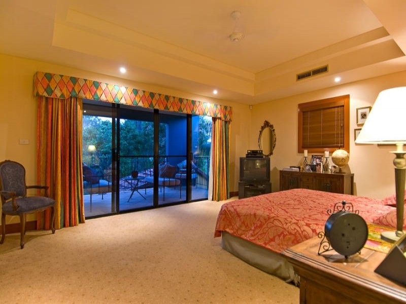 29 Kentia Court, Elanora QLD 4221
