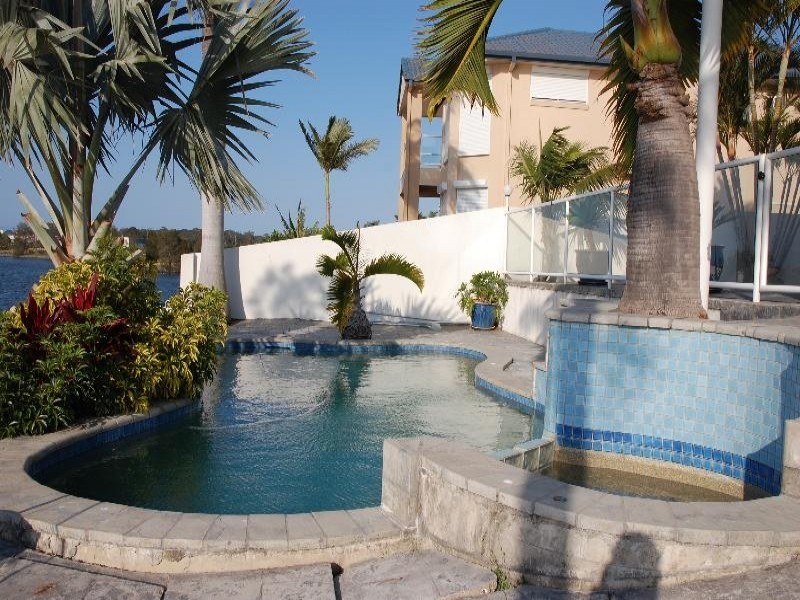 29 Northwestern Ct, Varsity Lakes QLD 4227