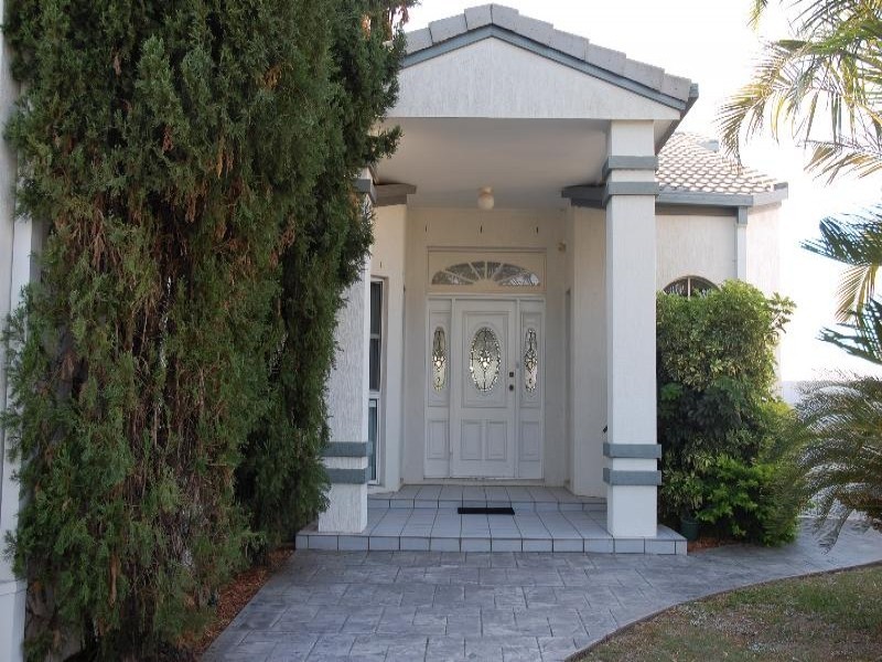 29 Northwestern Ct, Varsity Lakes QLD 4227