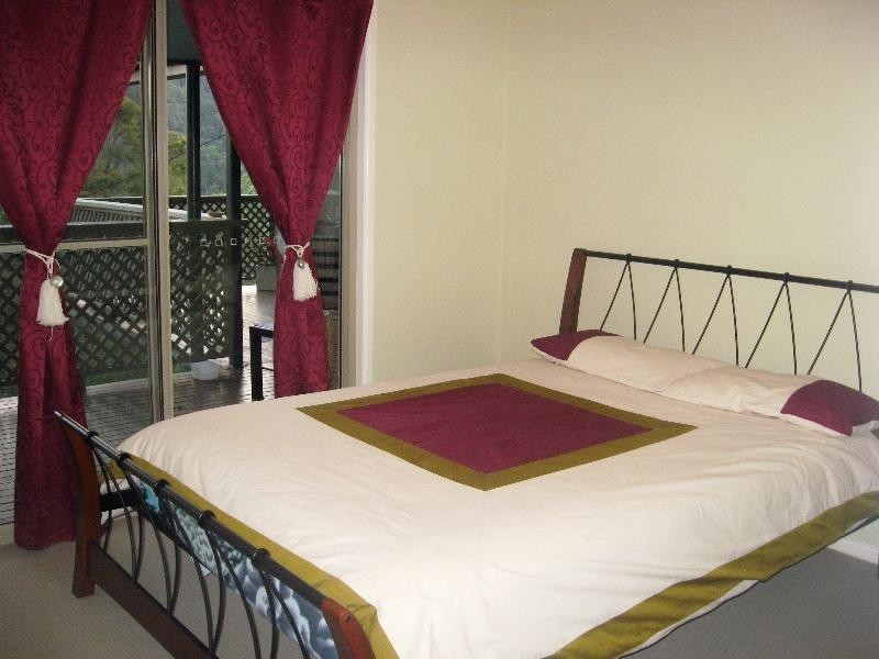 79 Monday Drive, Tallebudgera Valley QLD 4228