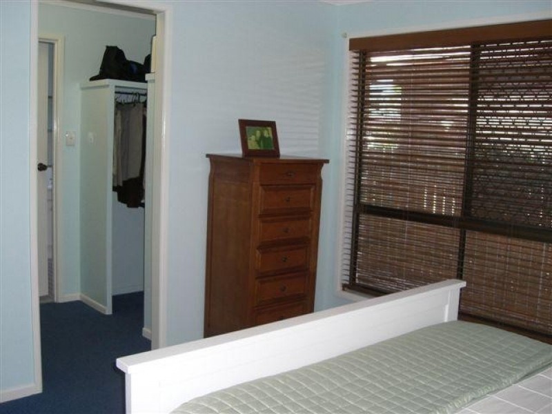 41 Hansen Street, Urangan QLD 4655