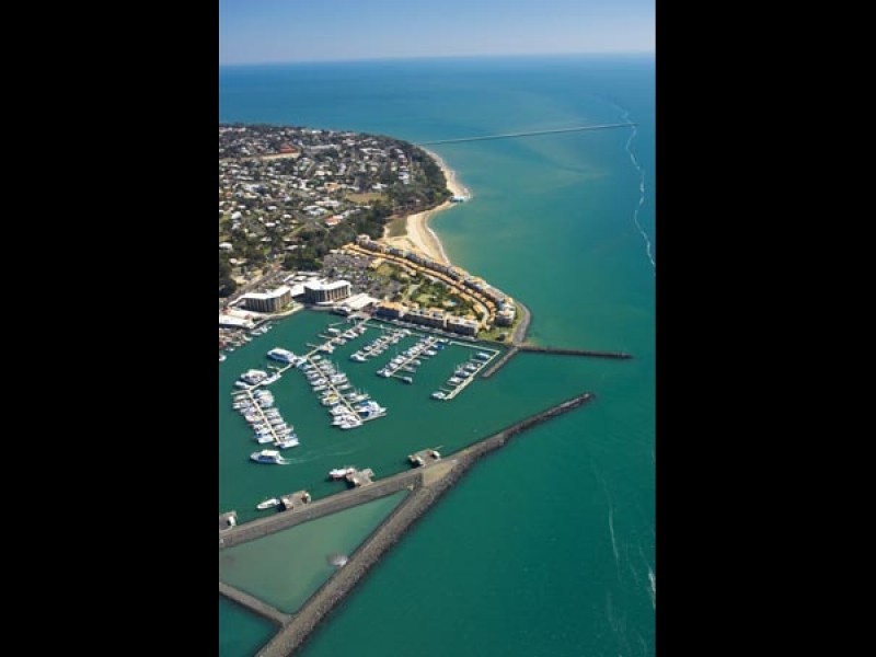 41 Hansen Street, Urangan QLD 4655