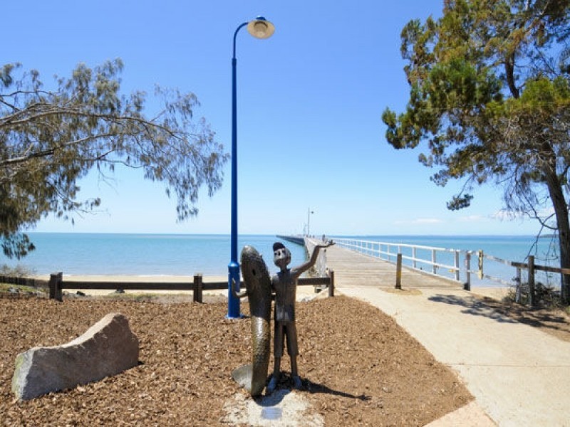 41 Hansen Street, Urangan QLD 4655