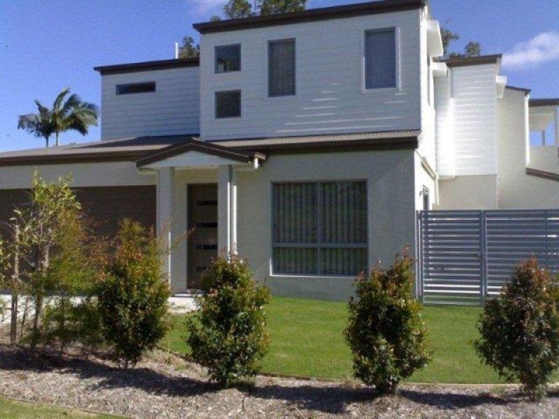 1/42 Careel Close, Helensvale QLD 4212