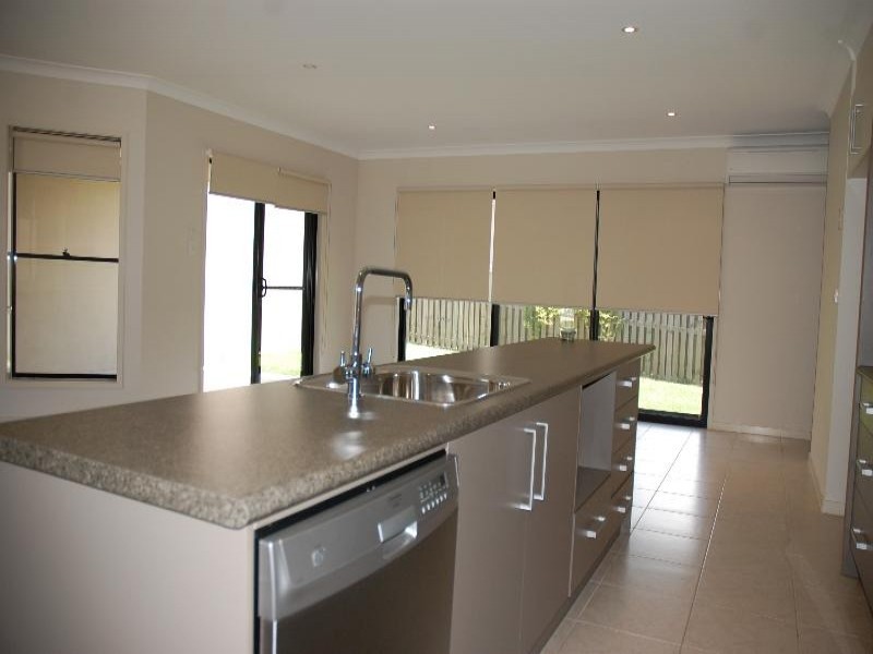 19 Willowtree Drive, Reedy Creek QLD 4227