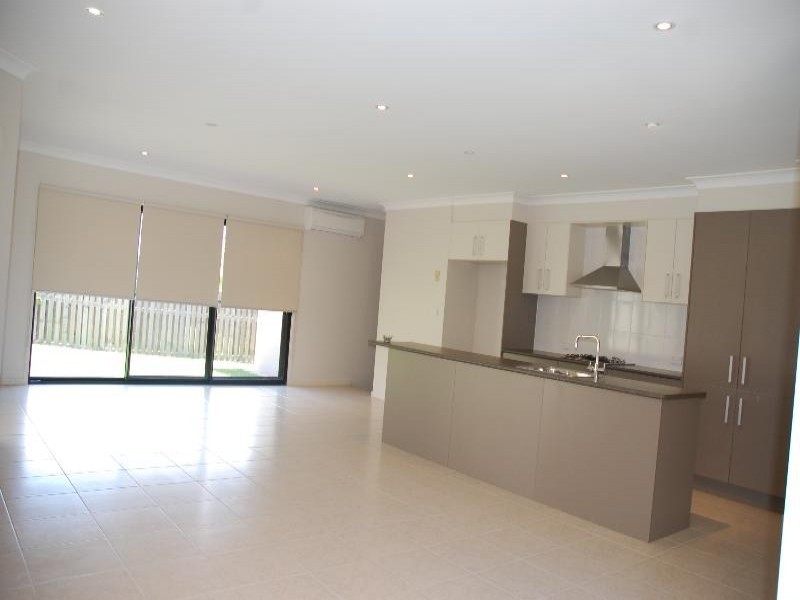 19 Willowtree Drive, Reedy Creek QLD 4227