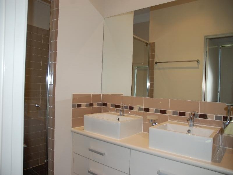 19 Willowtree Drive, Reedy Creek QLD 4227