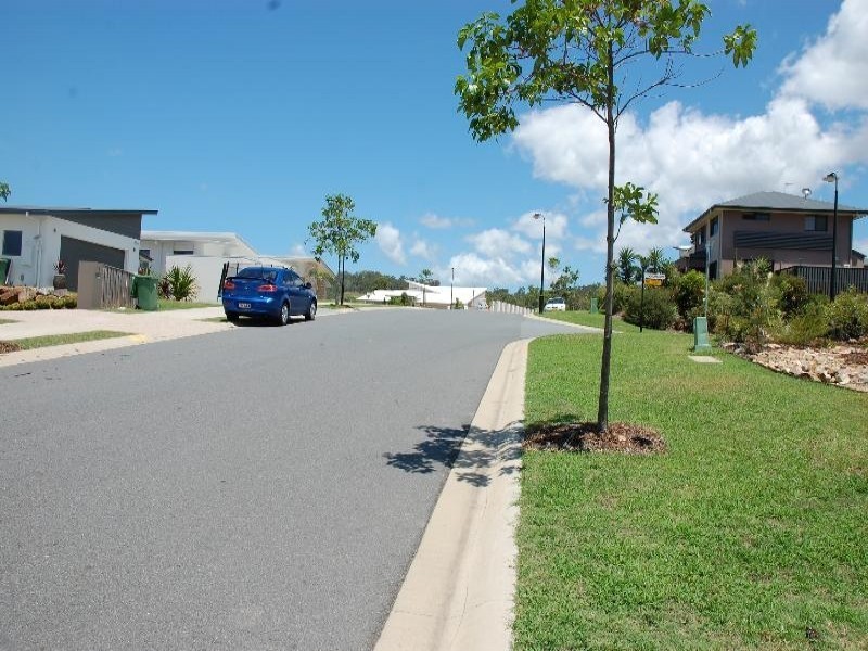 19 Willowtree Drive, Reedy Creek QLD 4227