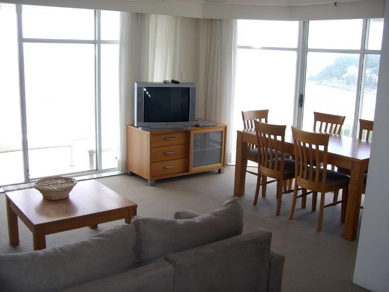 17c/3 Second Ave, Burleigh Heads QLD 4220