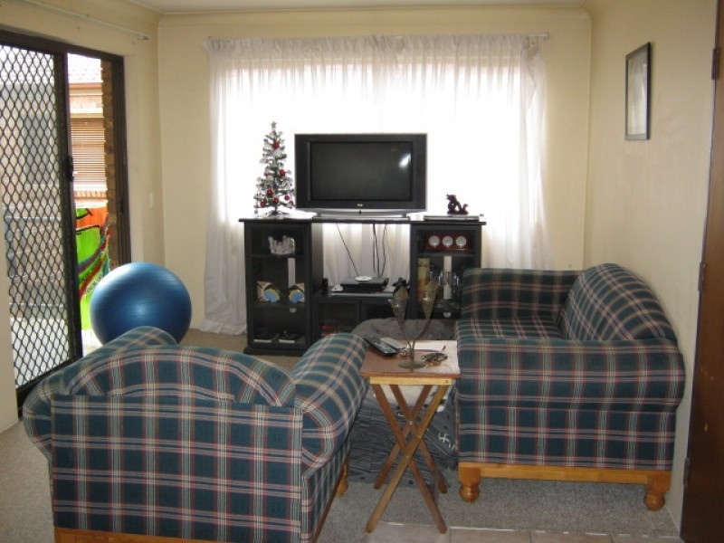 7/1933 Gold Coast Highway, Burleigh Heads QLD 4220