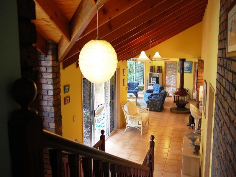 3 Mary Gilmore Court, Burleigh Heads QLD 4220