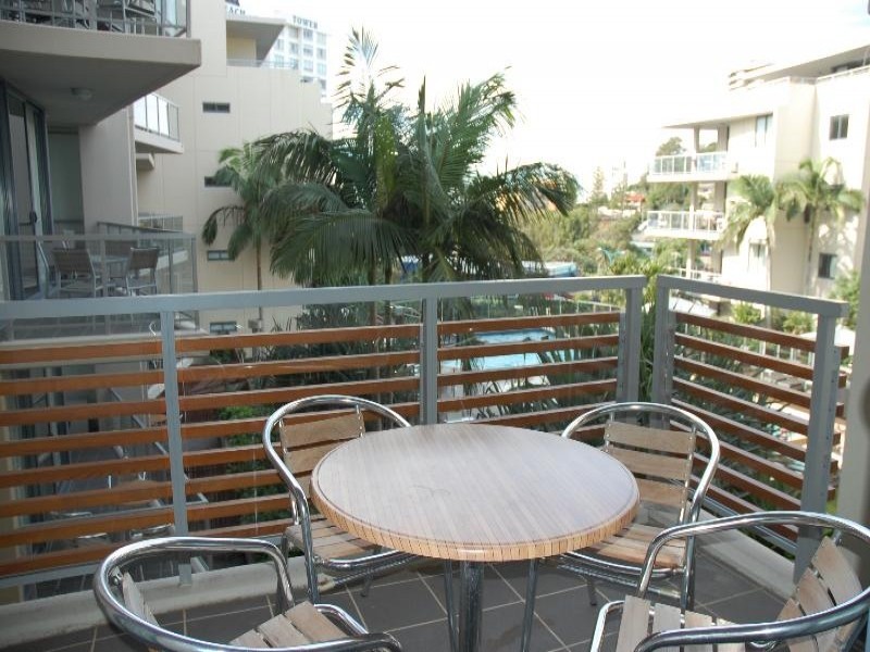 1078/1 Ocean Street, Burleigh Heads QLD 4220