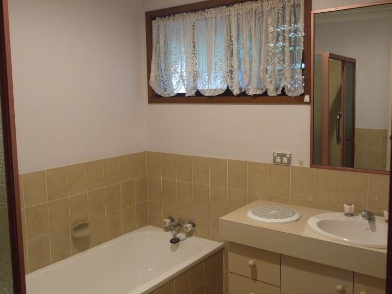 1/69 Mattocks Road, Burleigh Waters QLD 4220