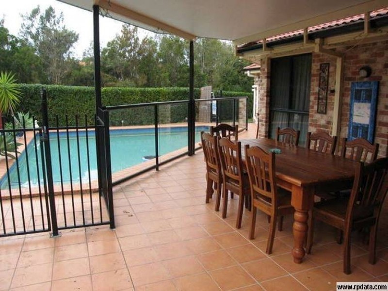 9 Grasstree Way, Molendinar QLD 4214