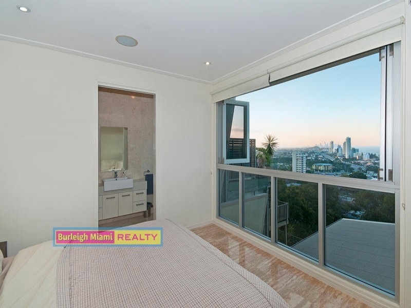 61 George Street, Burleigh Heads QLD 4220