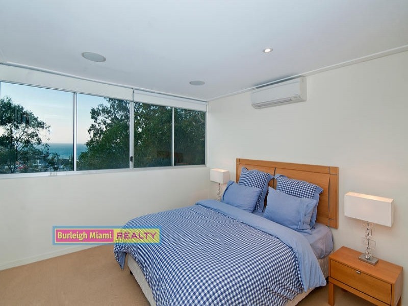 61 George Street, Burleigh Heads QLD 4220