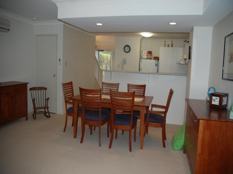 2/15 Bridgman Drive, Reedy Creek QLD 4227